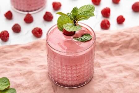 5 Easy Smoothie Recipes