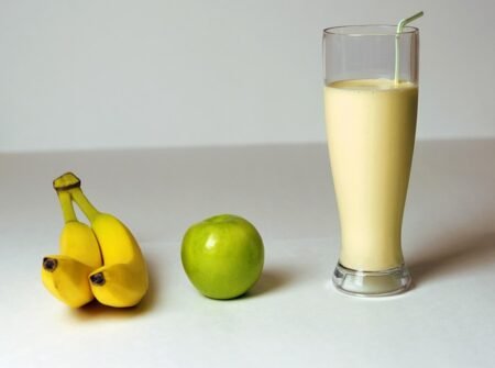 Apple Banana Smoothie